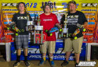 open_2wd_buggy_top3.jpg (235655 bytes)